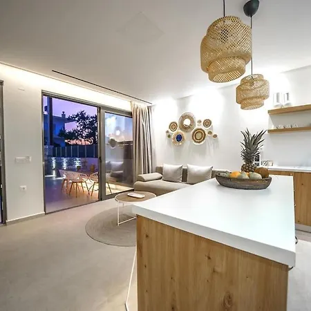 Elaia Luxury